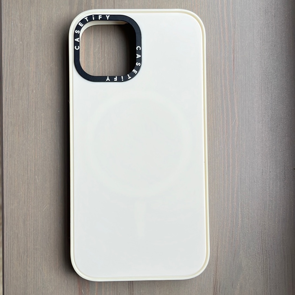 Casetify Impact matte white sand iPhone 13 mini